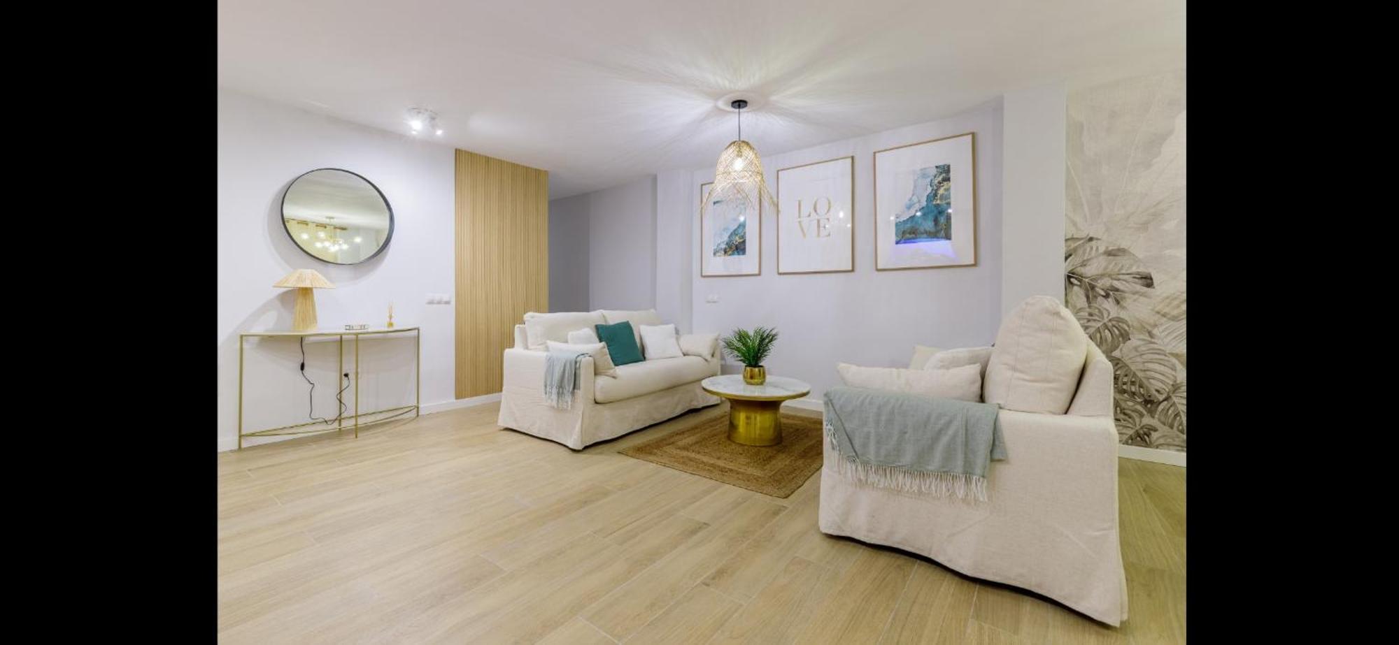 Picasso 2 Luxury Apartment Malaga Bagian luar foto